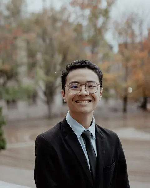 Headshot of Joseph Chen