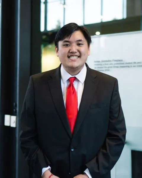 Headshot of Kyle Zeng