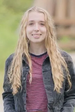 Headshot of Lauren Jensen