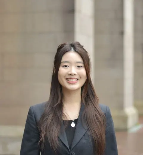 Headshot of Mina Wang