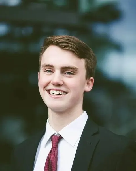 Headshot of Ryan Washburne