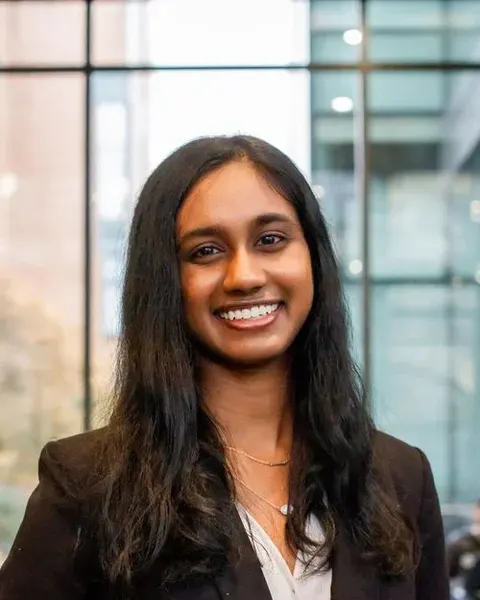 Headshot of Swathi Narayan
