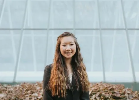 Headshot of Taryn Lum