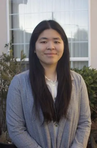 Headshot of Veronica Lin