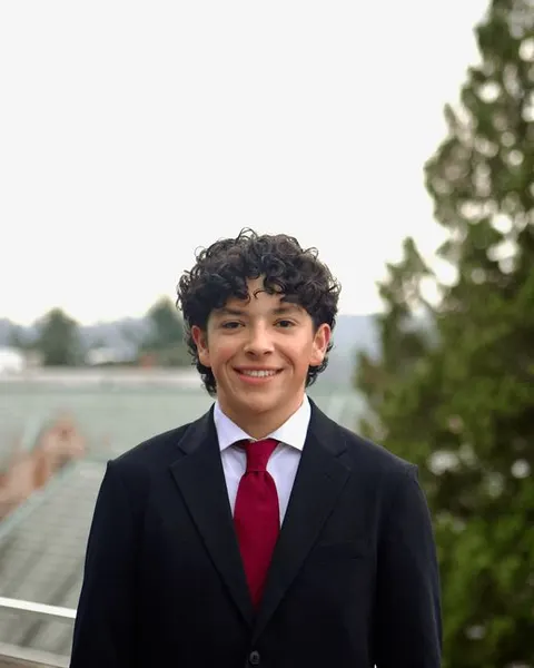 Headshot of Victor Vitorino