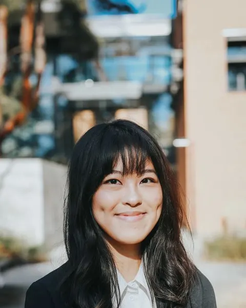 Headshot of Yi Chen Wang